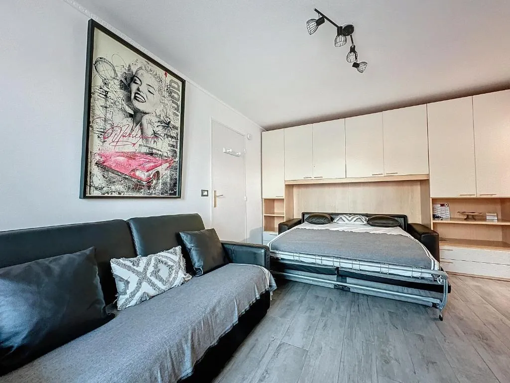 Image 4 of Cannes – Studio cosy 5mn Palais