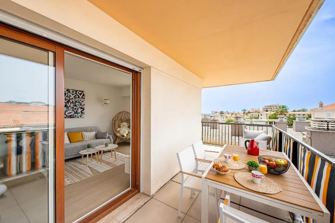 Image of Cannes au Calme à 10 mn à pieds du centre, aperçue mer – Parking gratuit