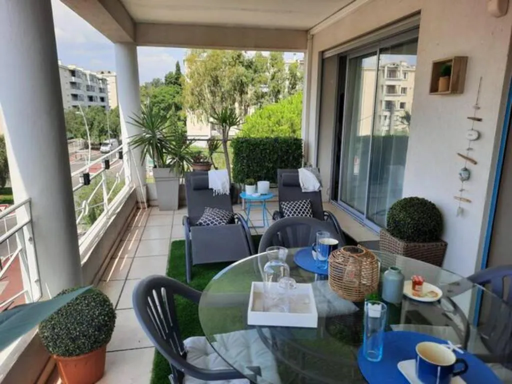 Image 4 of Cannes beach and Festival Palais