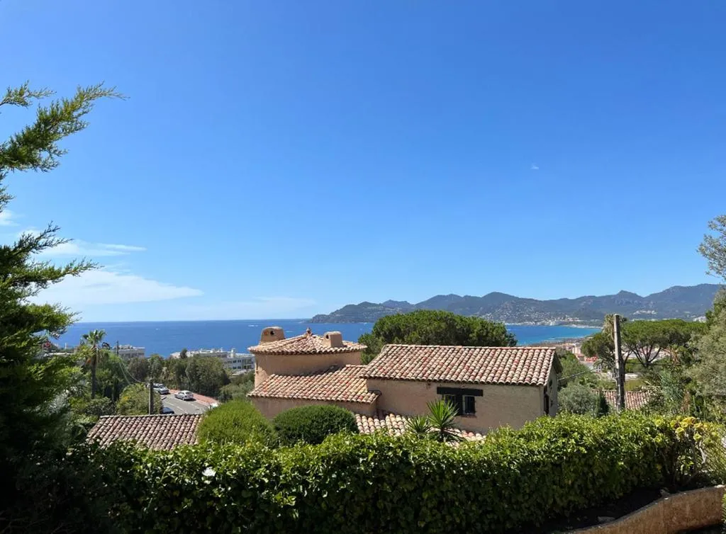 Image of Charming Villa-Appartement Of 95 M2 With A View On The Sea