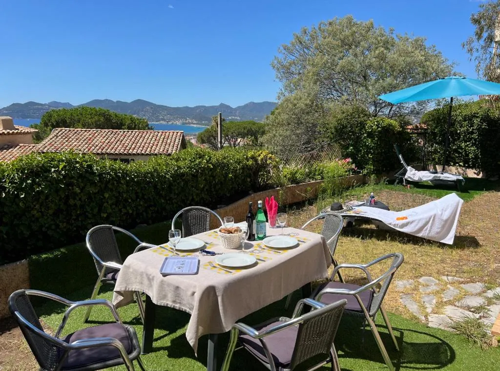 Image 1 of Charming Villa-Appartement Of 95 M2 With A View On The Sea