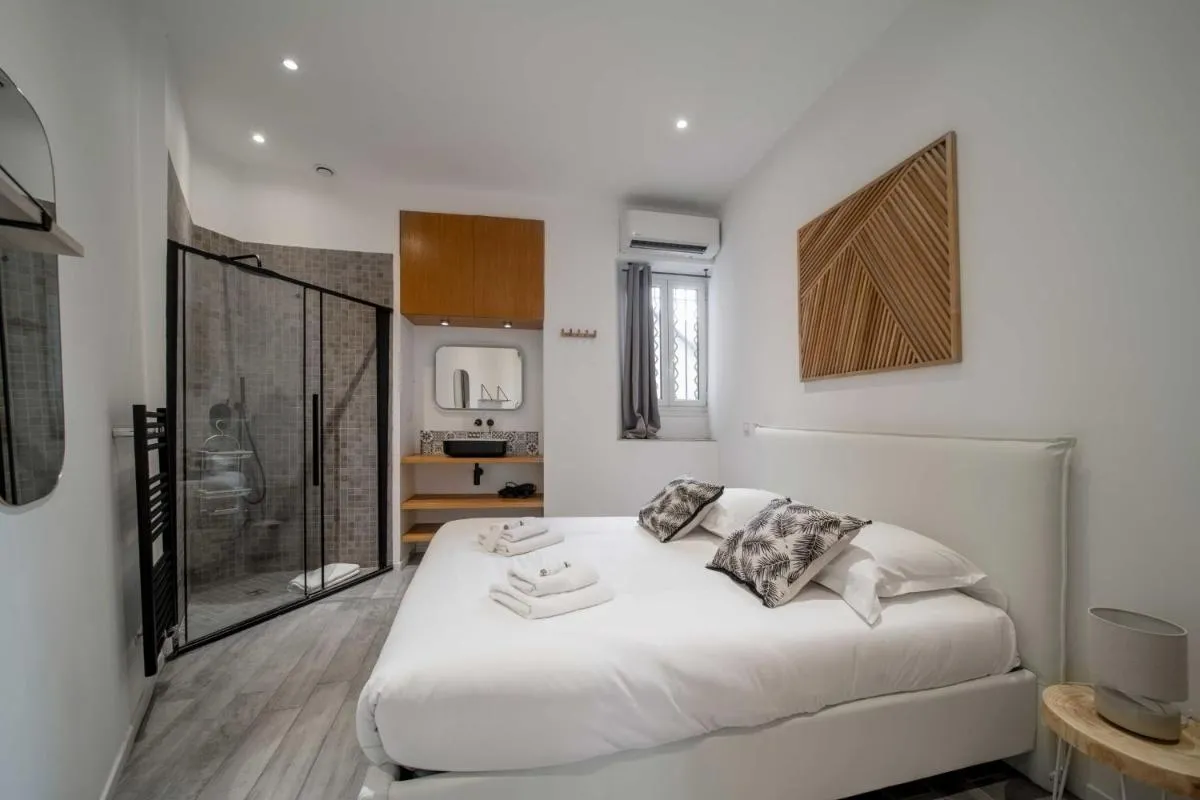 Image 5 of Charming flat 4 people – Meynadier – 100m Vieux port