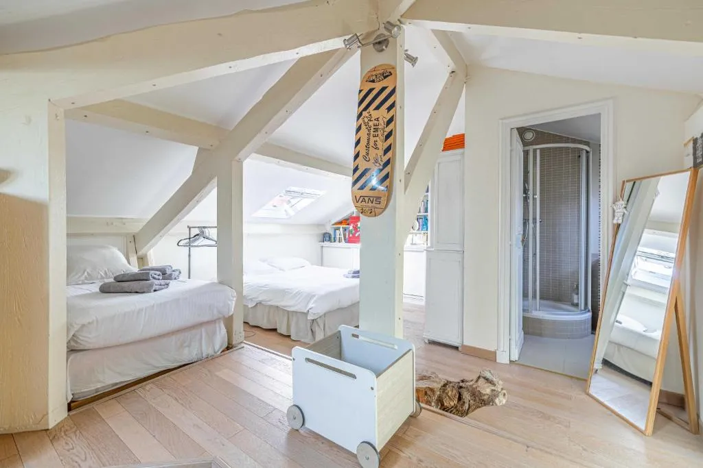 Image 5 of Duplex elegant just a stone’s throw from the heart of Cannes