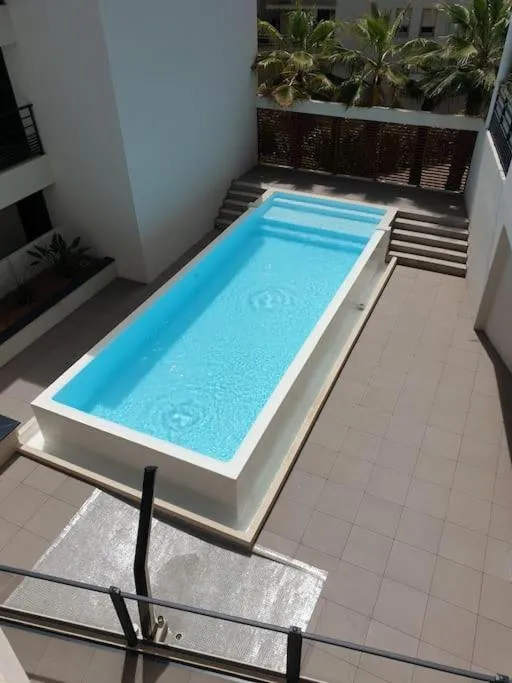 Image 3 of Horizon Bay – Pool – Fitness Room – Terrace
