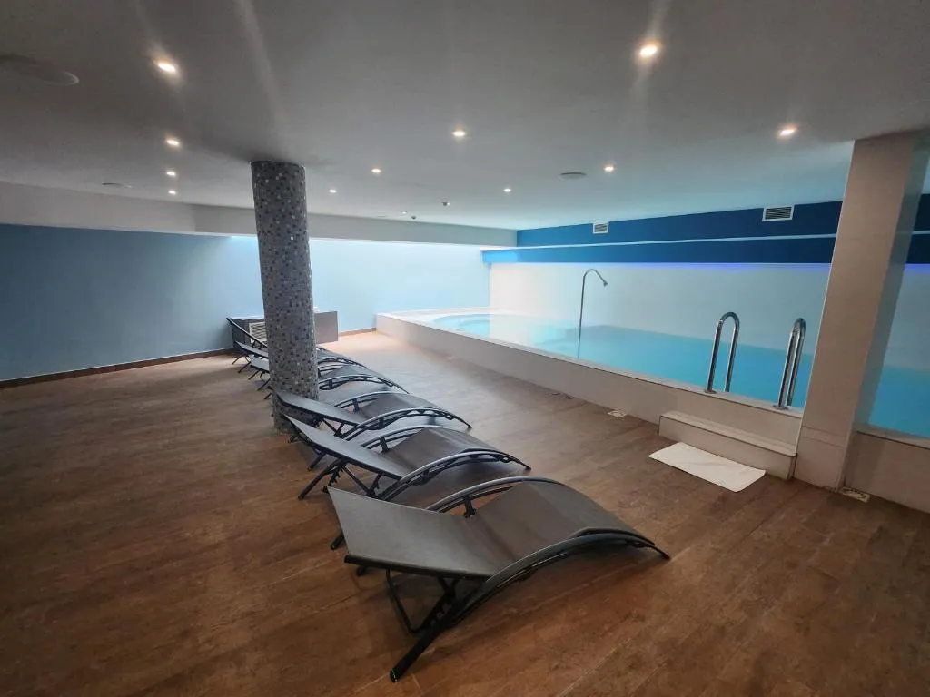 Image 3 of Hôtel Montaigne & Spa