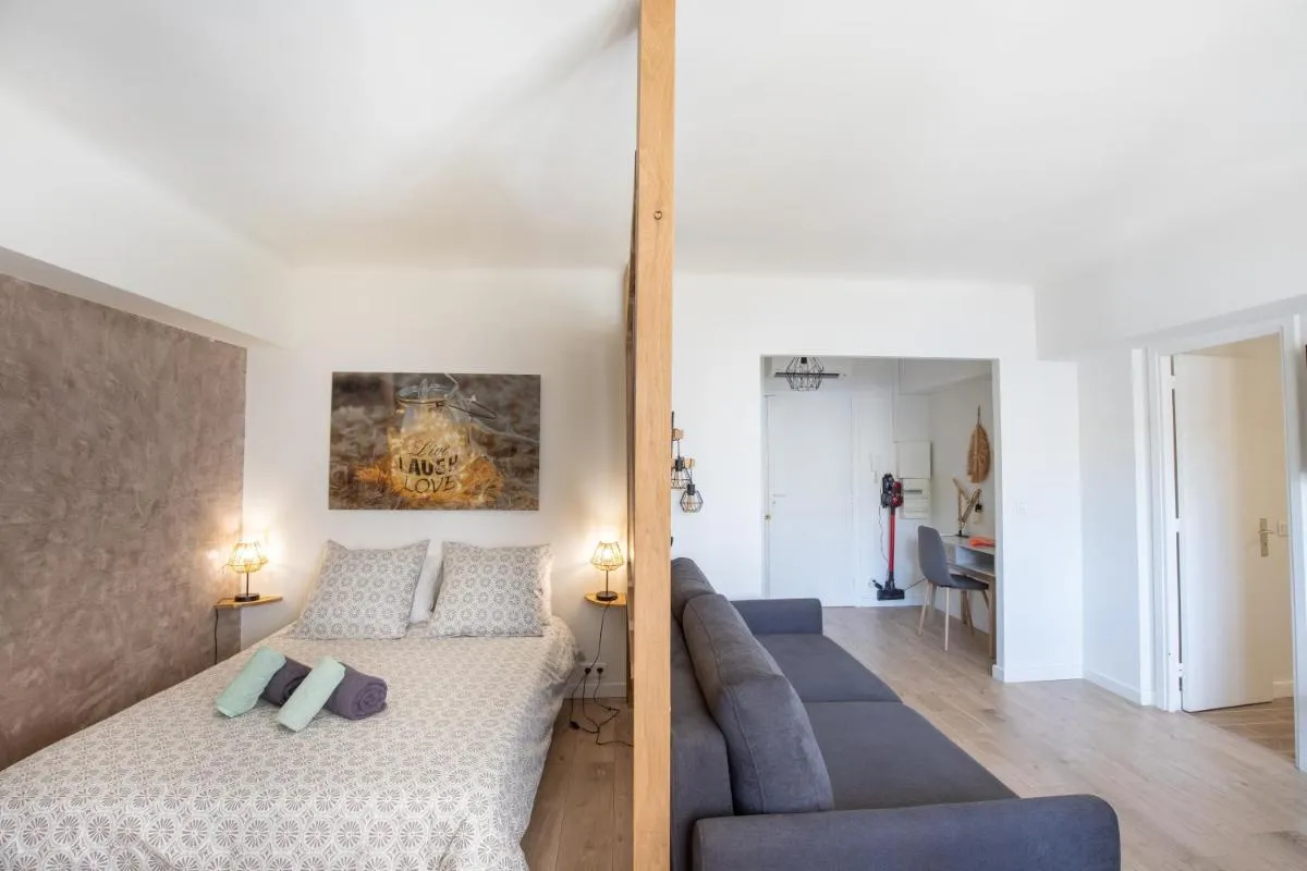 Image 1 of La Chic Riviera – Clim – Wifi – Croisette