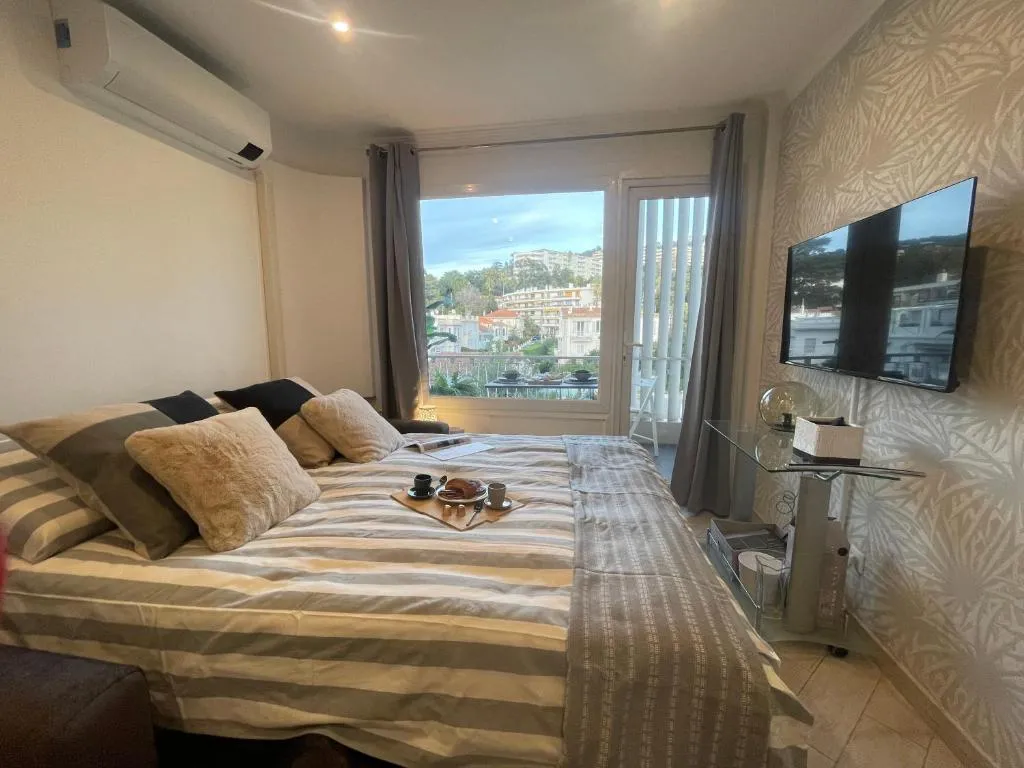 Image 4 of LaMariani Suites – Cannes la Croisettes