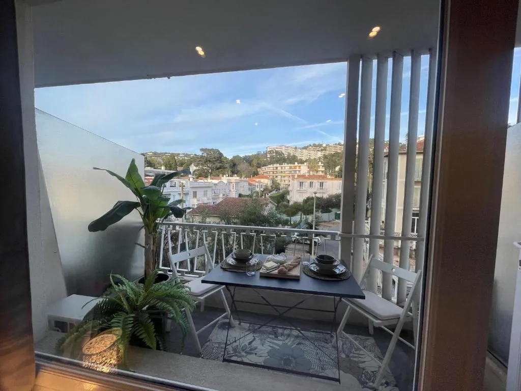 Image of LaMariani Suites – Cannes la Croisettes