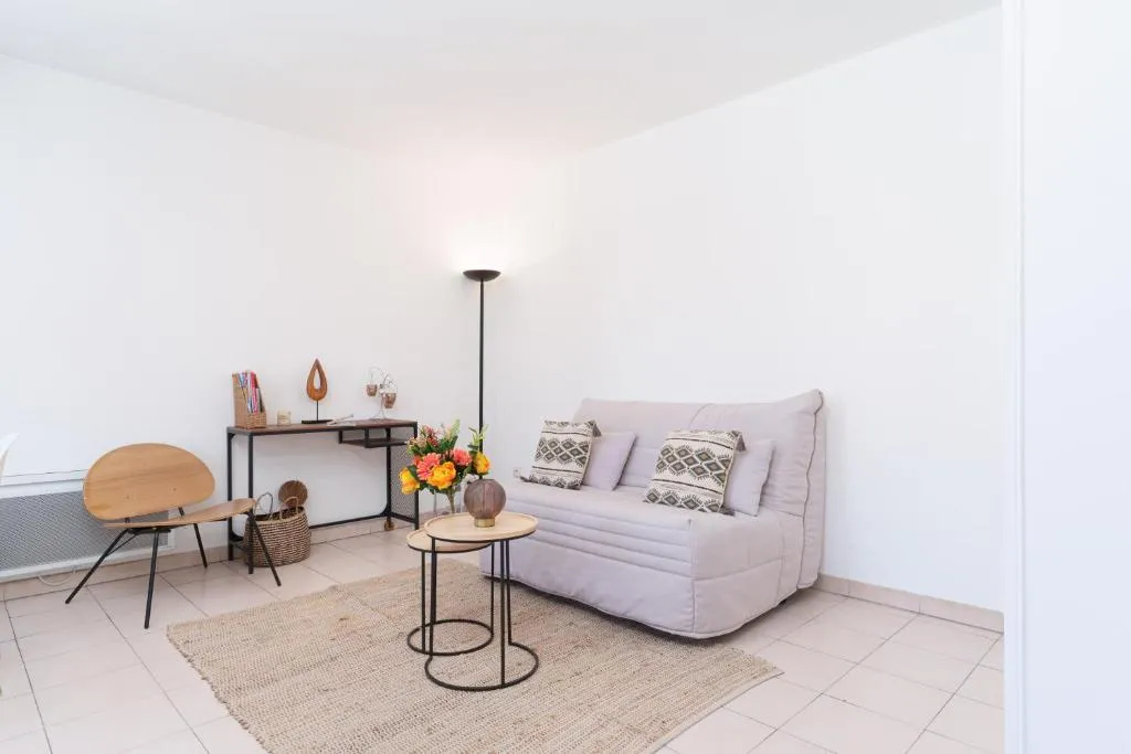 Image 2 of Le Calmette By ApiRent #Central #Lumineux #Calme #Wifi