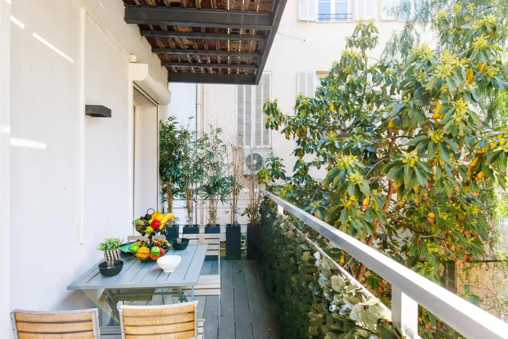 Image 3 of Le Cocon des Artistes – Coeur de Cannes – Spacieux – Terrasse – Clim