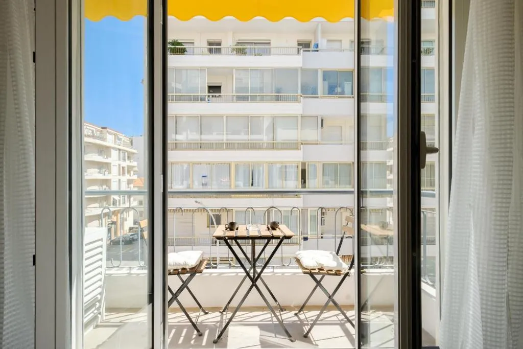 Image 1 of Le Versailles Coeur de Cannes