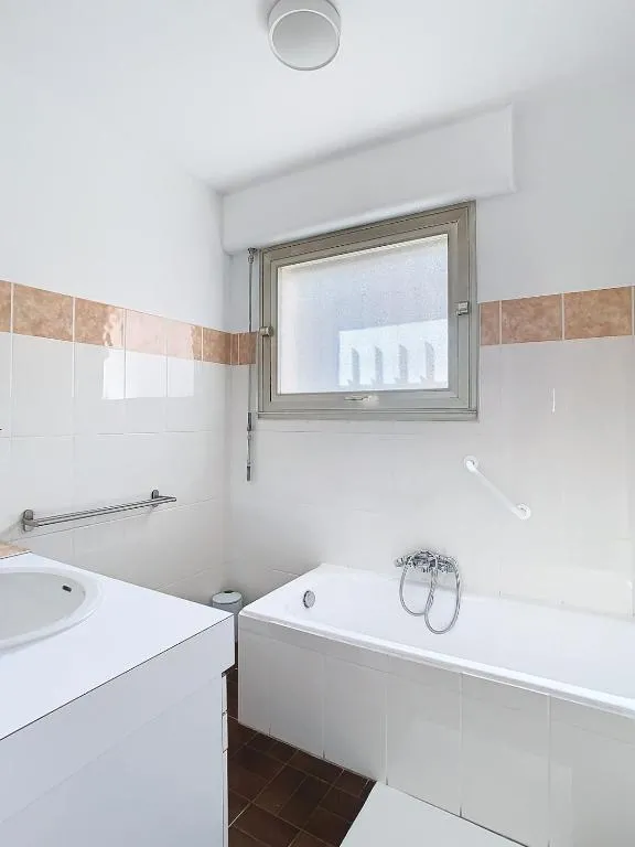 Image 6 of Les Aliscamps – 4 pers – Terrasse – Cannes