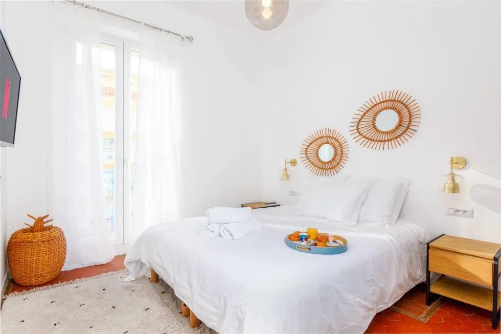 Image of Luxury 3 Bd Aptment with Sea view