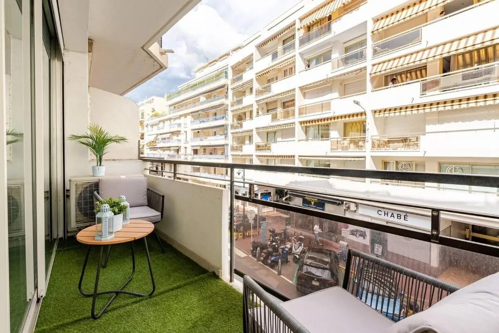 Image 4 of Magnifique 2 pièces avec balcon proche Martinez et Croisette