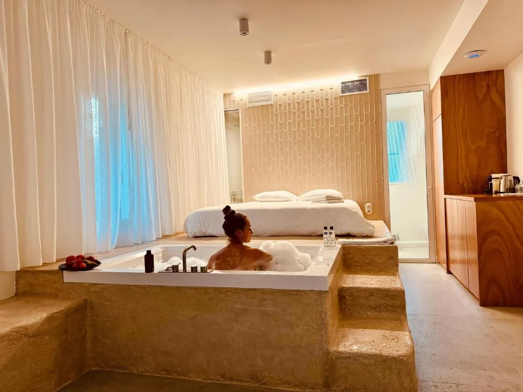 Image of Maison LYO Suite Luxe Oranger