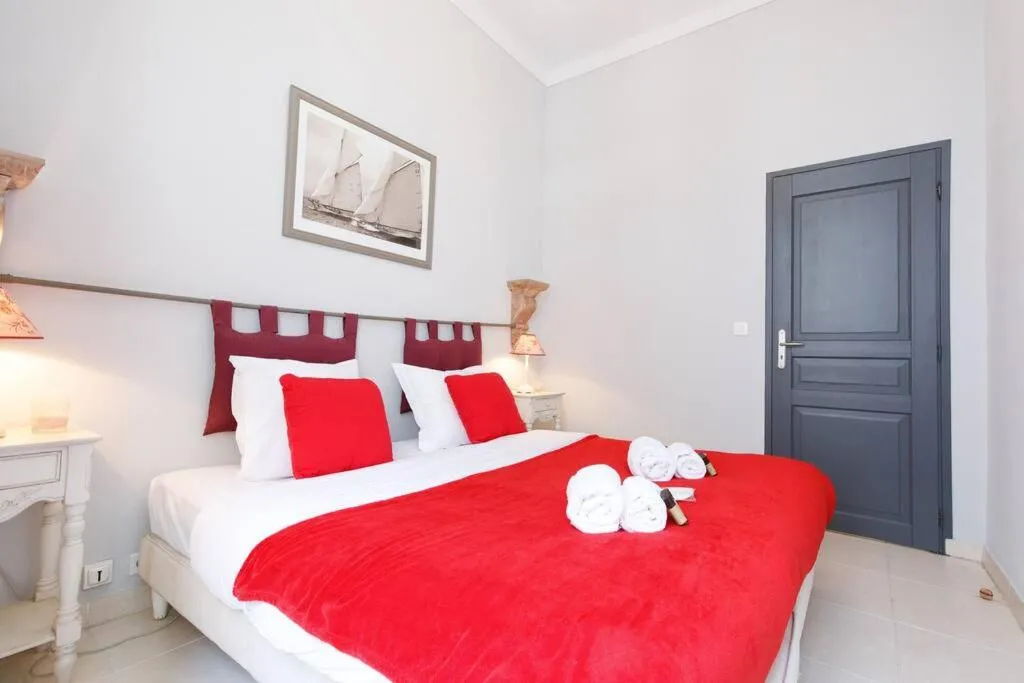 Image 5 of Morgana YourHostHelper