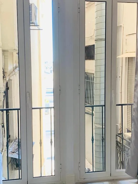 Image 5 of New Suite & SPA – Cannes Centre – Croisette