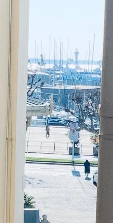 Image 6 of New Suite & SPA – Cannes Centre – Croisette