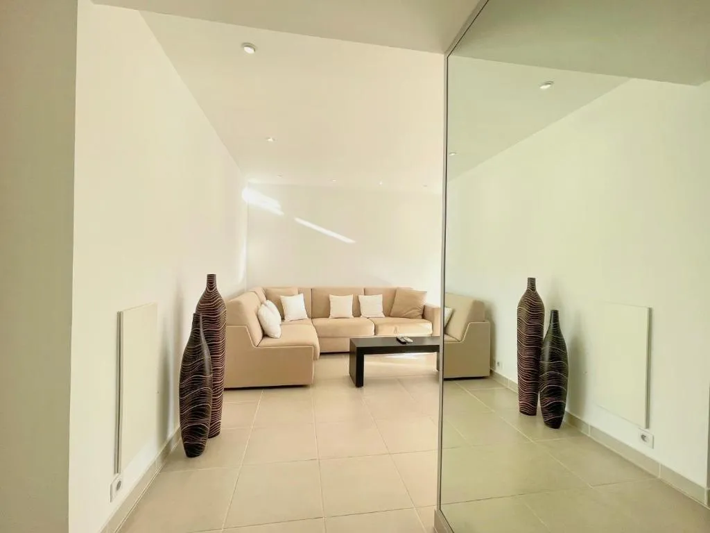 Image of PR Croisette, by Welcome to Cannes