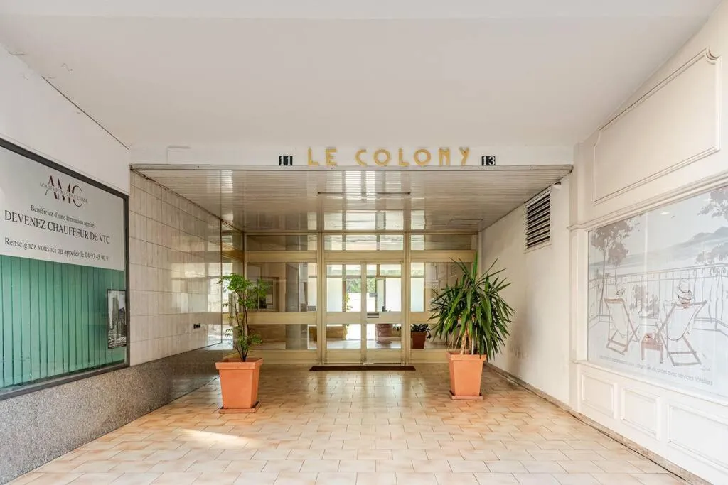 Image 6 of Plage luxe collé à l’hôtel Martinez