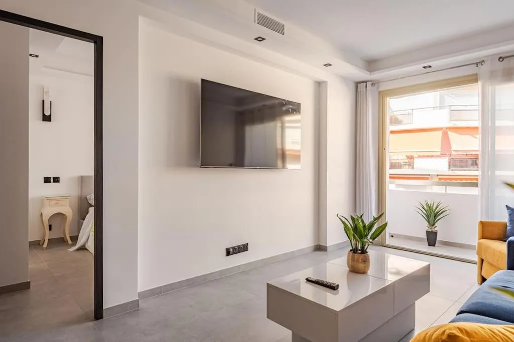 Image 4 of Plage luxe collé à l’hôtel Martinez