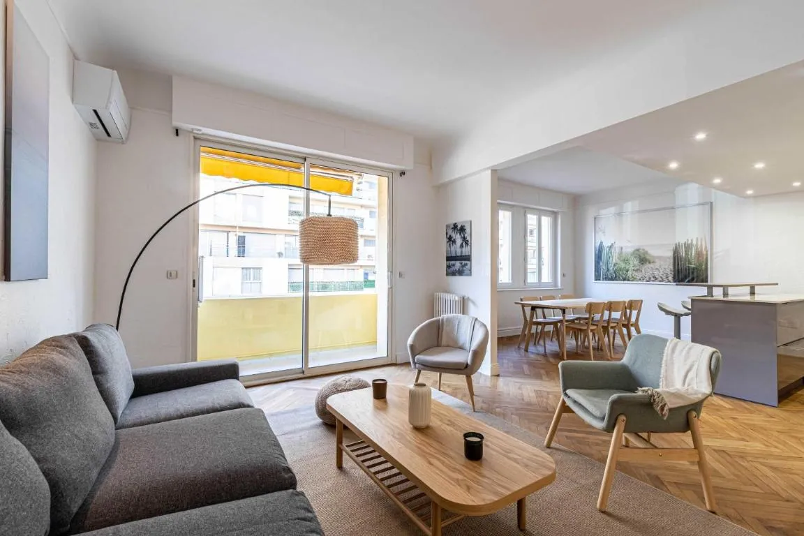 Image of Renovated apartment 80m2 6P 2BR – Cannes Palm Beach