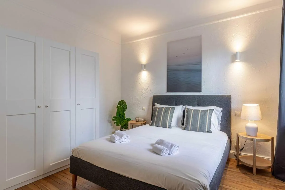 Image 5 of Renovated apartment 80m2 6P 2BR – Cannes Palm Beach