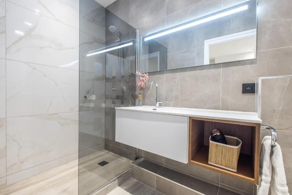 Image 1 of Residence Meynadier – apartments – New – AC – Wifi – Close Beach and Palais – LRA Cannes