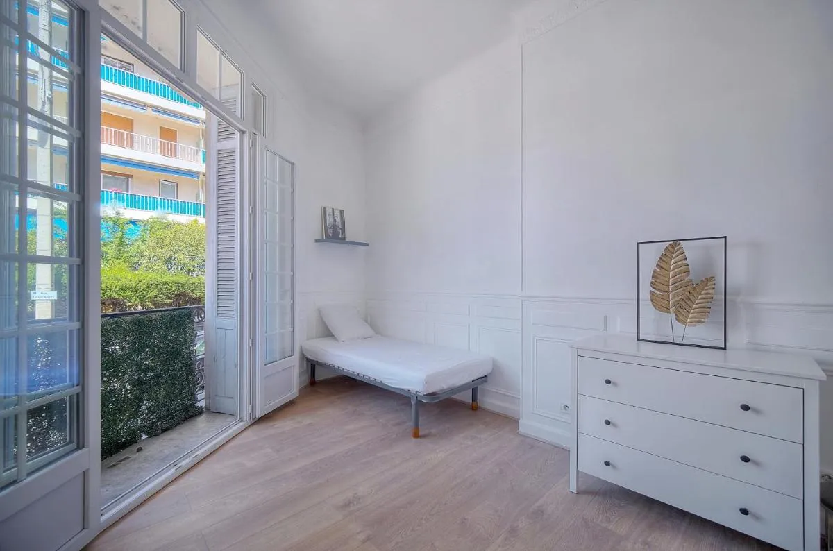 Image 6 of Rez de jardin 3 pièces centre ville