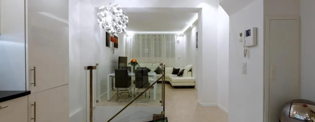 Image 3 of Souplex Le Lido – Design – Central – Croisette