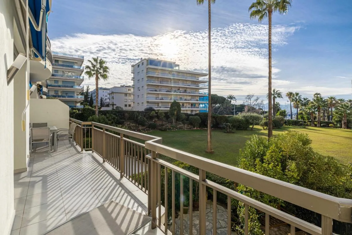 Image 5 of Splendid apartment Sea view Parking – Croisette