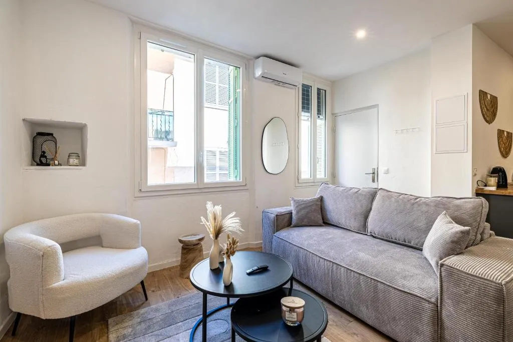 Image 3 of Splendide appartement rénové proche Palais