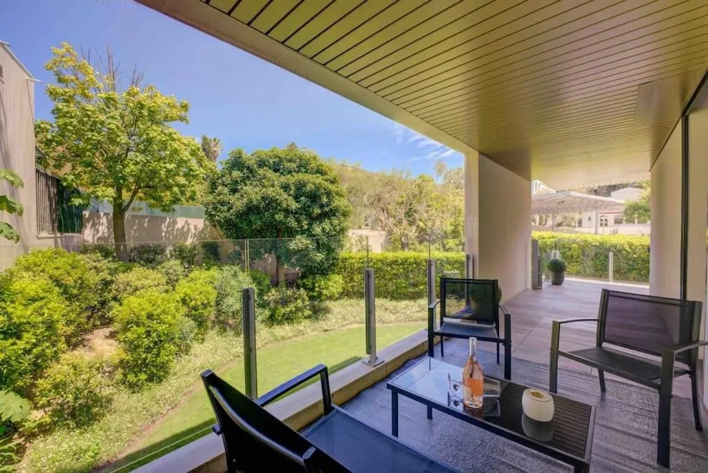 Image of Stylish 1BDR Apt w/Huge Balcony/Shared Roof Pool