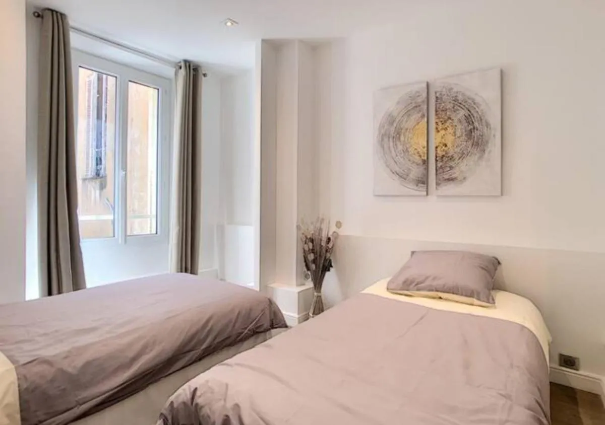 Image 1 of Superbe 3 pièces Cannes proche plages et Palais des Festivals