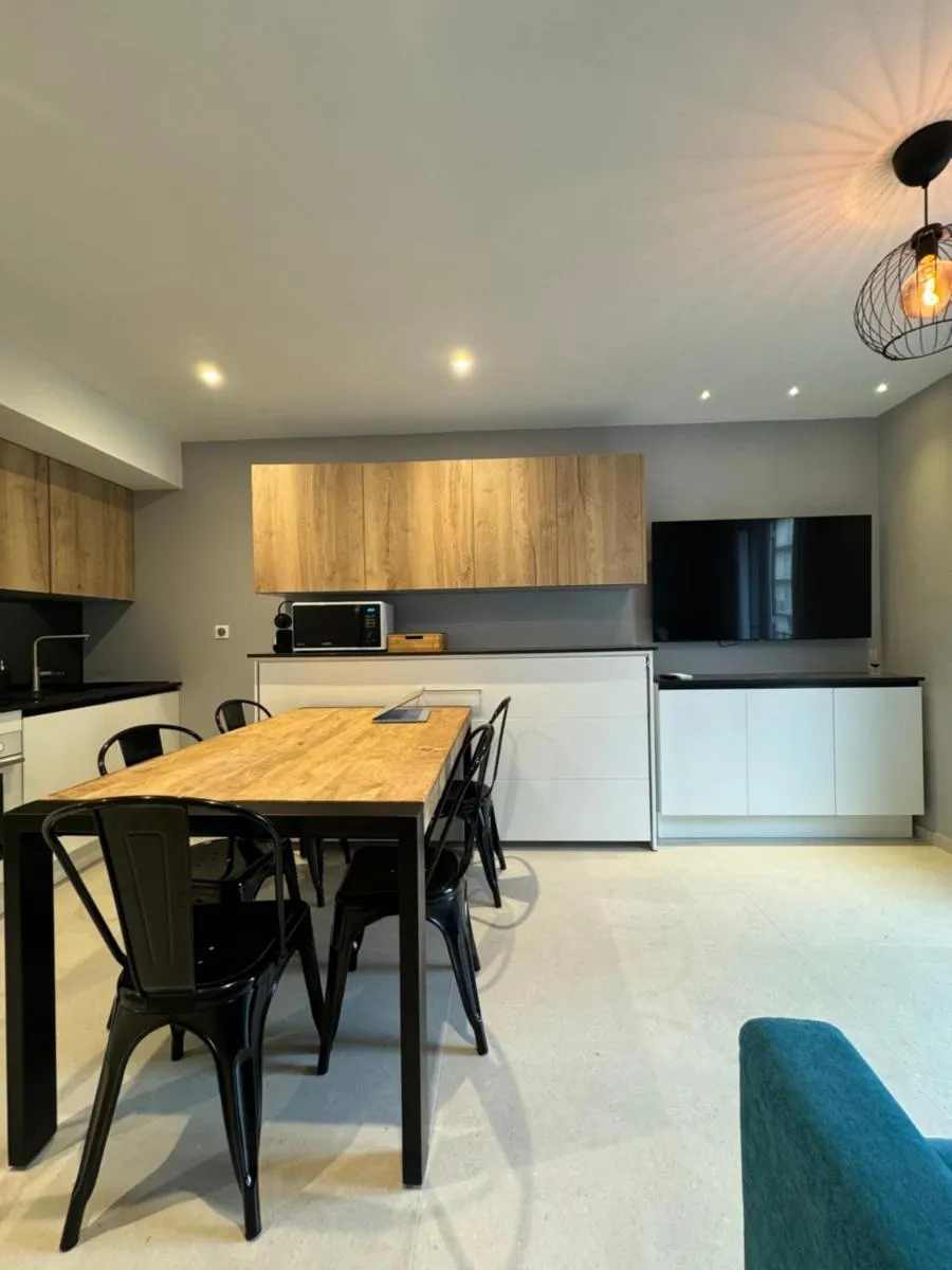 Image 2 of Suquet beach apartment 700m from festival