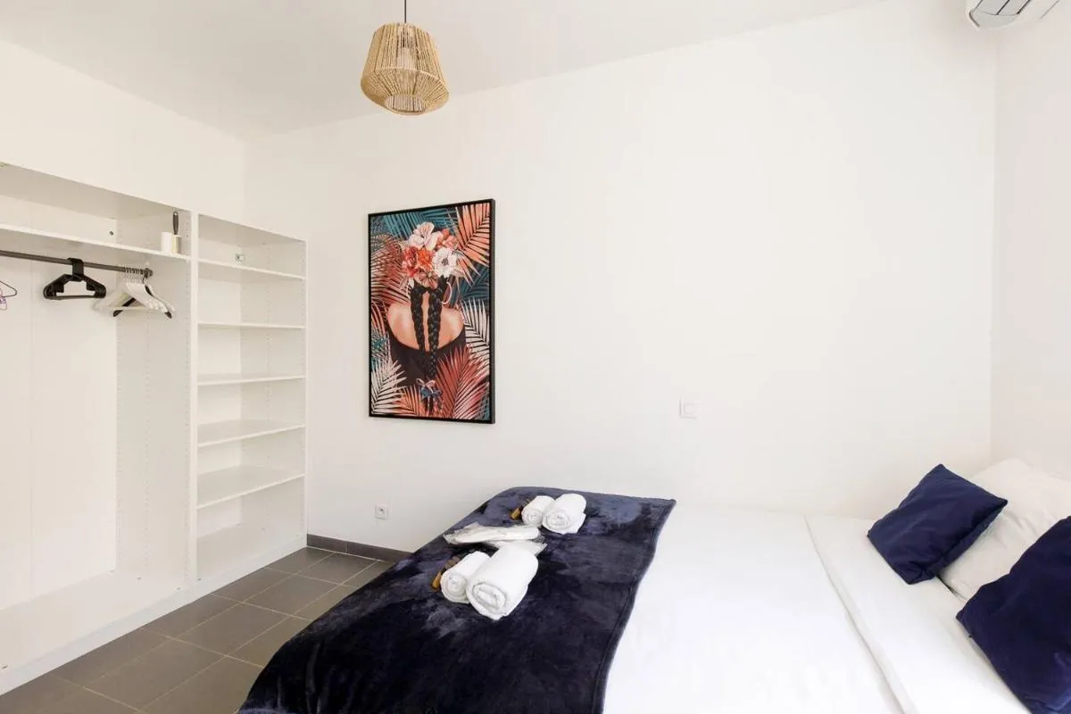 Image 6 of Vagliano Standing Presta