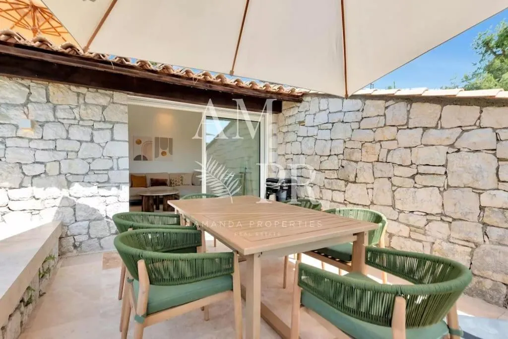 Image 4 of Villa à 18 minutes à pieds de la Croisette et ses plages