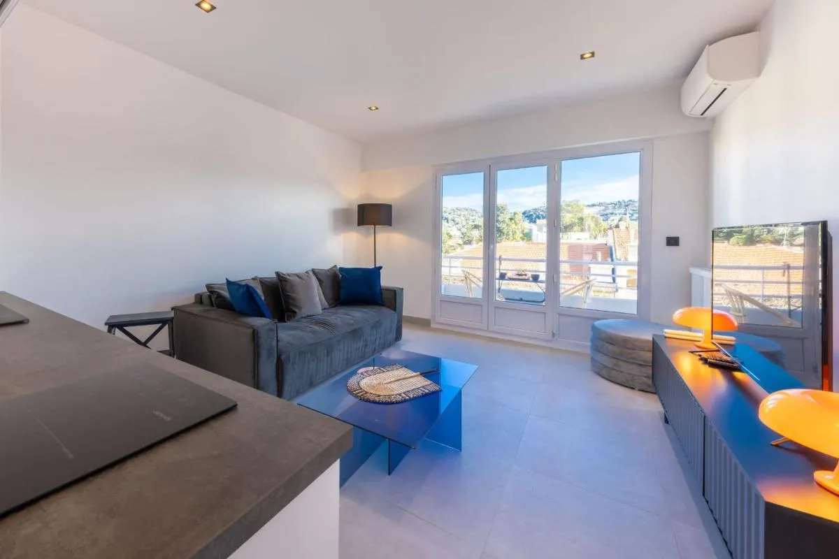 Image 6 of 06AZ – Apartment with terrace – 10min from Palais