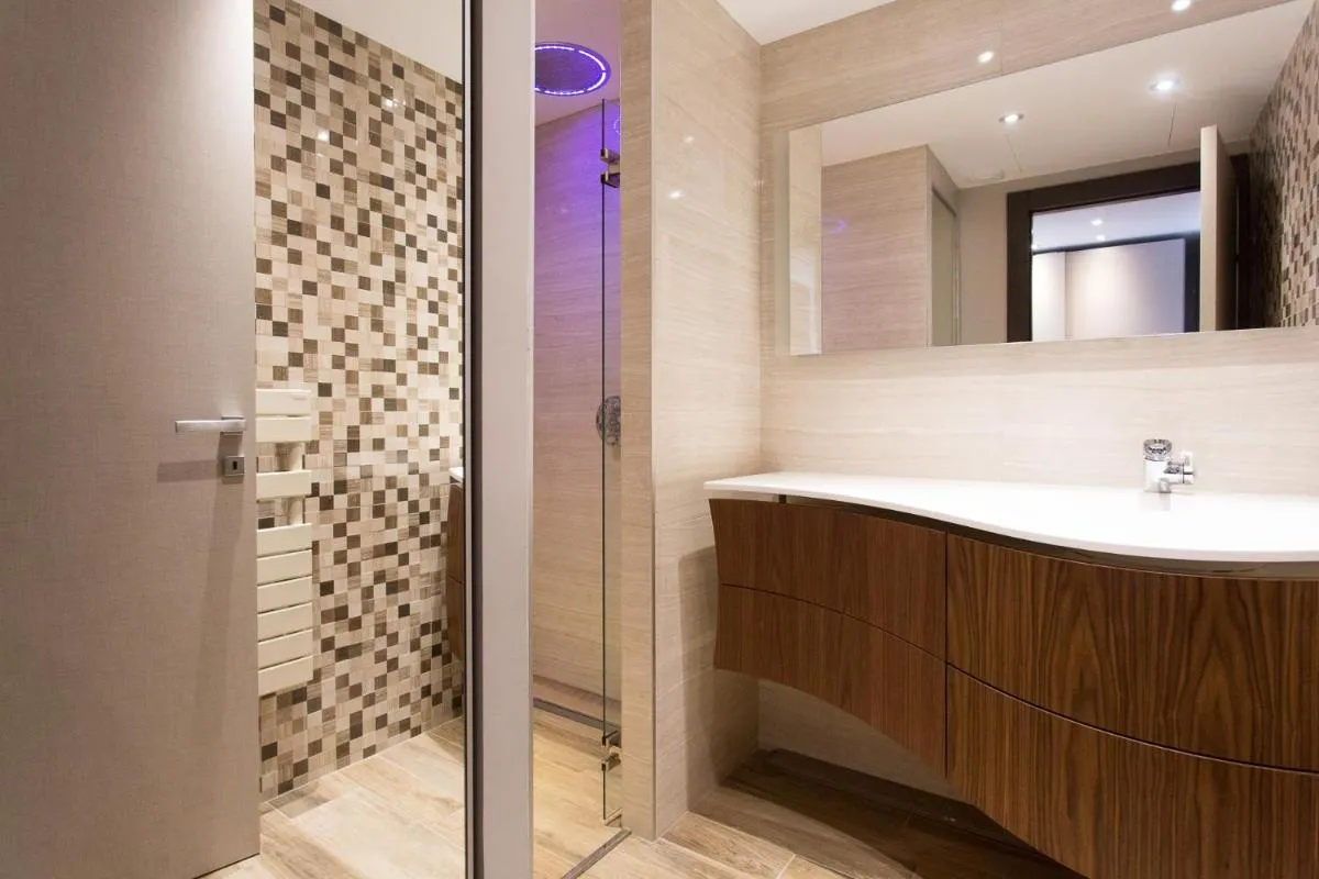 Image 2 of 16 Quai Saint-Pierre