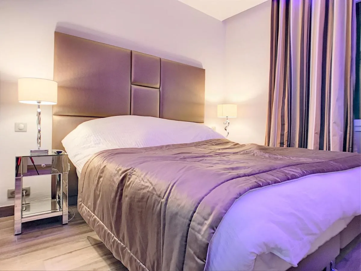 Image 1 of 16 Quai Saint-Pierre