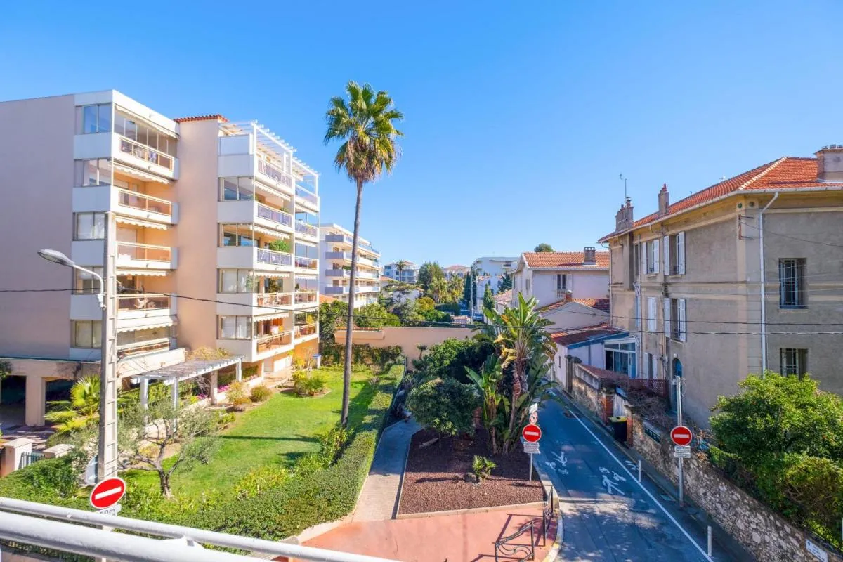 Image 6 of 2Br Apartment 100m from Beaches Terrace & Parking