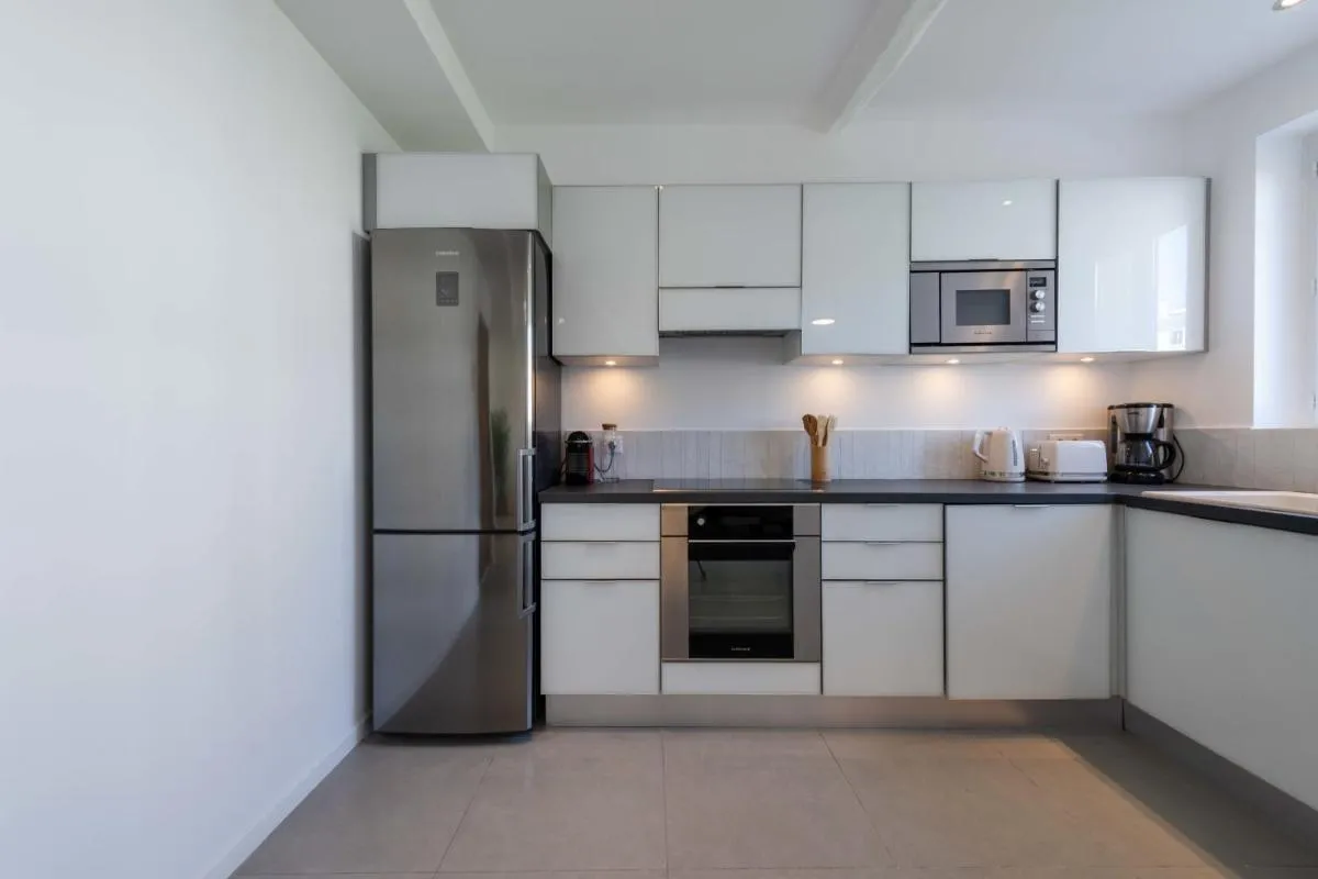 Image 6 of 2-Br Apartment Terrace Cannes City Centre