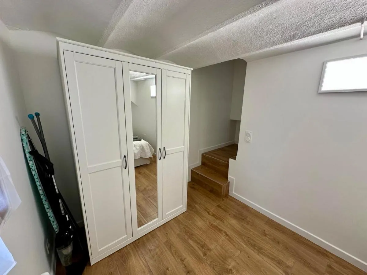 Image 6 of 2 Bedrooms appartement entièrement rénové Cannes – 200m de la plage