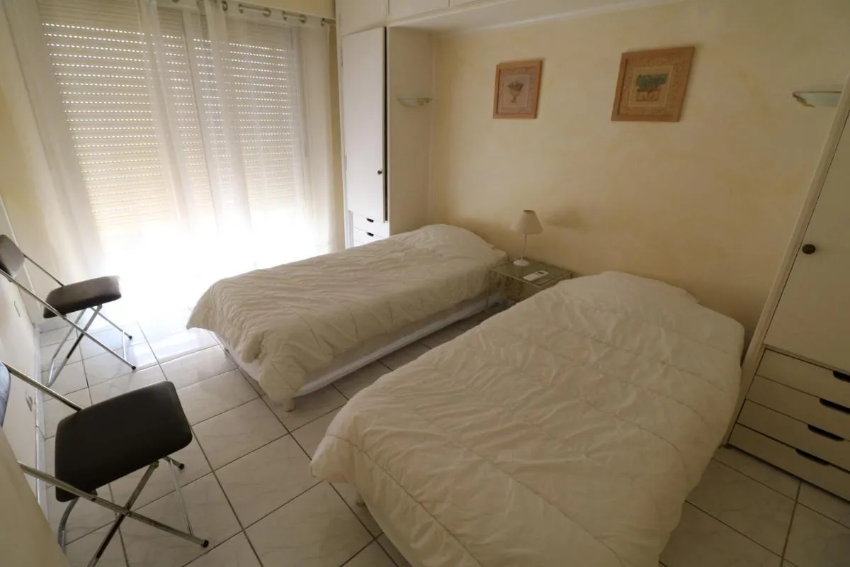 Image 1 of 2 bedroom, 2 bathrooms, 2 mins from the Croisette, Monod 348