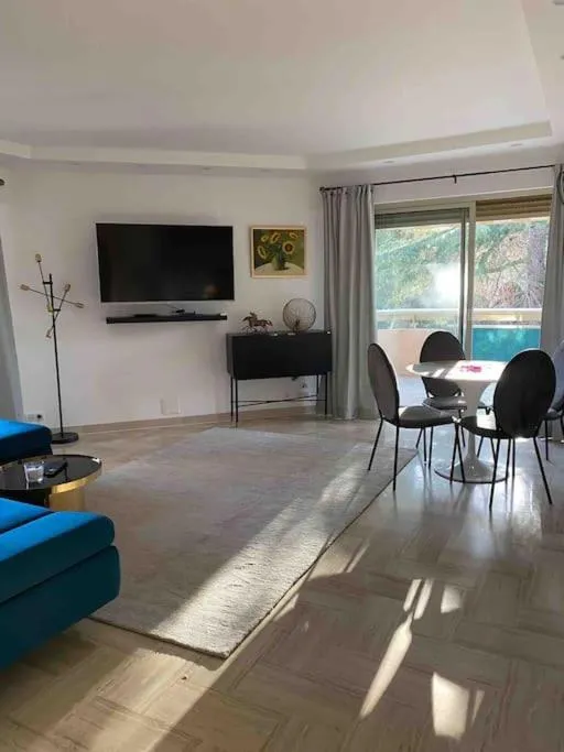 Image 5 of 2 bedroom apartament close to the beach