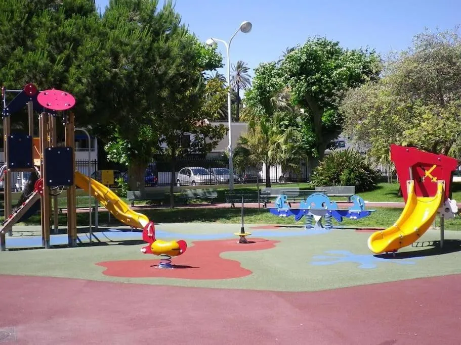 Image 5 of 2 pièces avec piscine, 150 m de la plage.