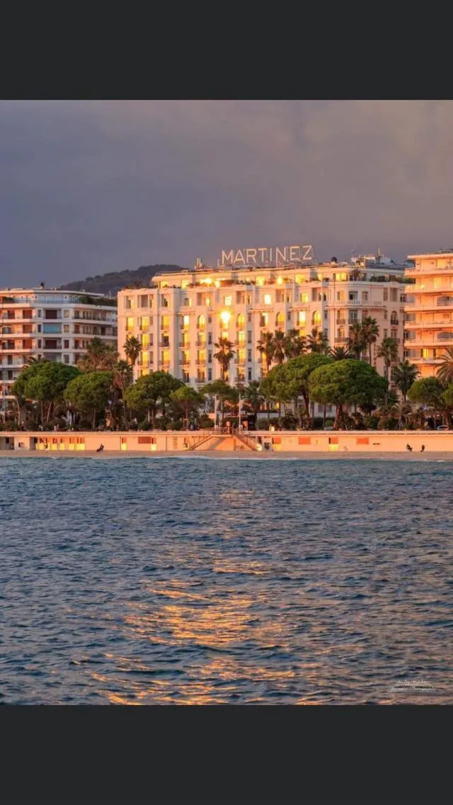 Image 5 of 2 pièces cannes centre