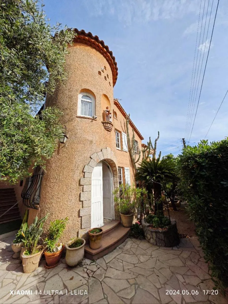 Image 5 of 3P calme en RDJ – Quiet 2 BR with large terrace