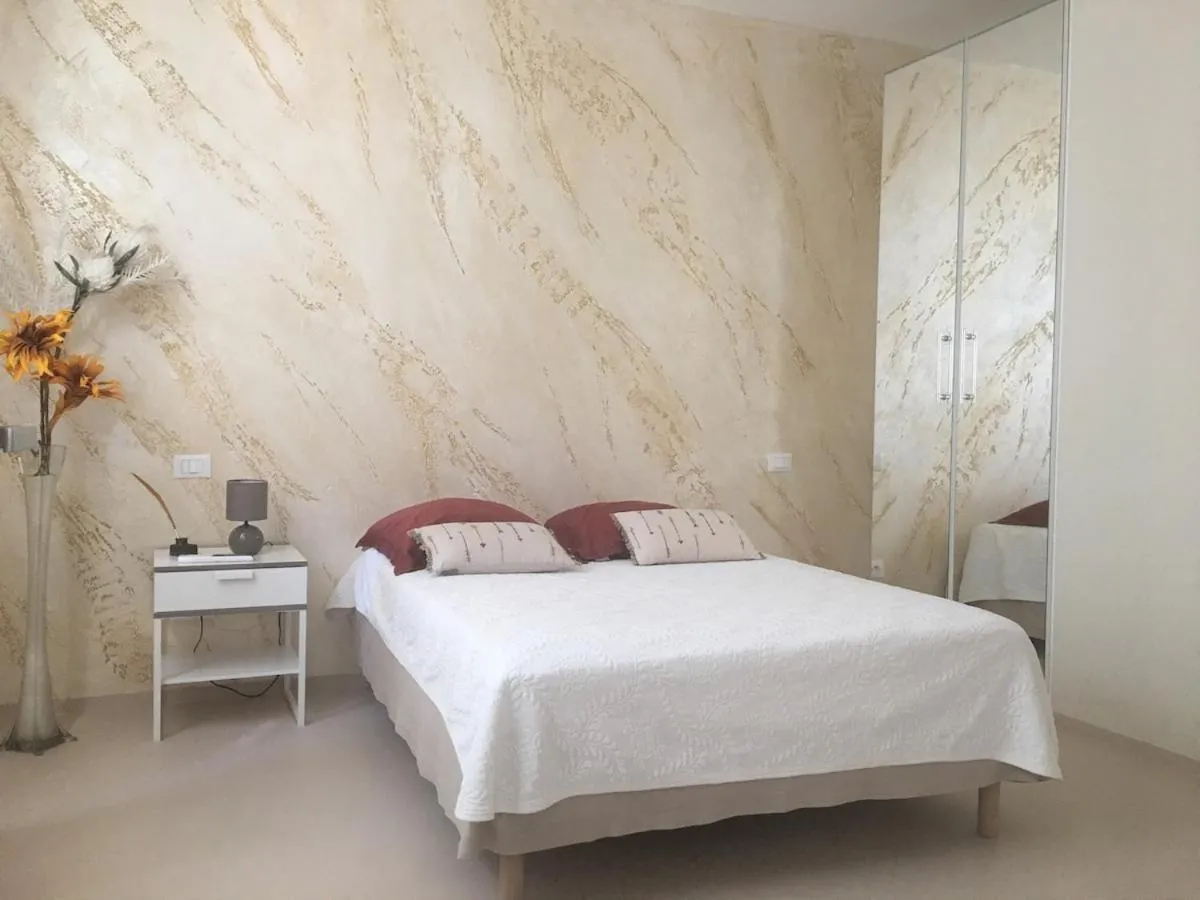 Image 6 of 3 ROOMS – DOWNTOWN CANNES – 2 MIN FROM PALAIS Festivals
