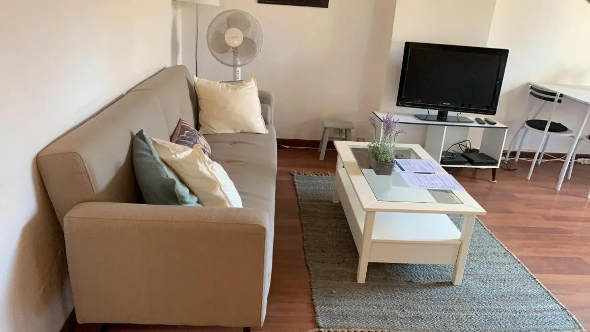 Image 2 of 3 pièces Haut De Gamme Suquet Cannes